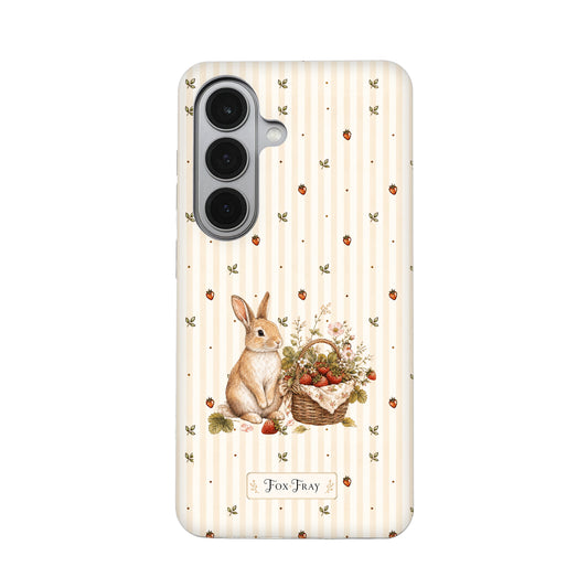 foxandfray_hero-bunnys-berry-basket-Samsung_Galaxy_S26_Plus.jpg