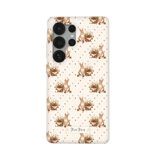 foxandfray_hero-bunnys-berry-basket-pattern-Samsung_Galaxy_S25_Ultra.jpg